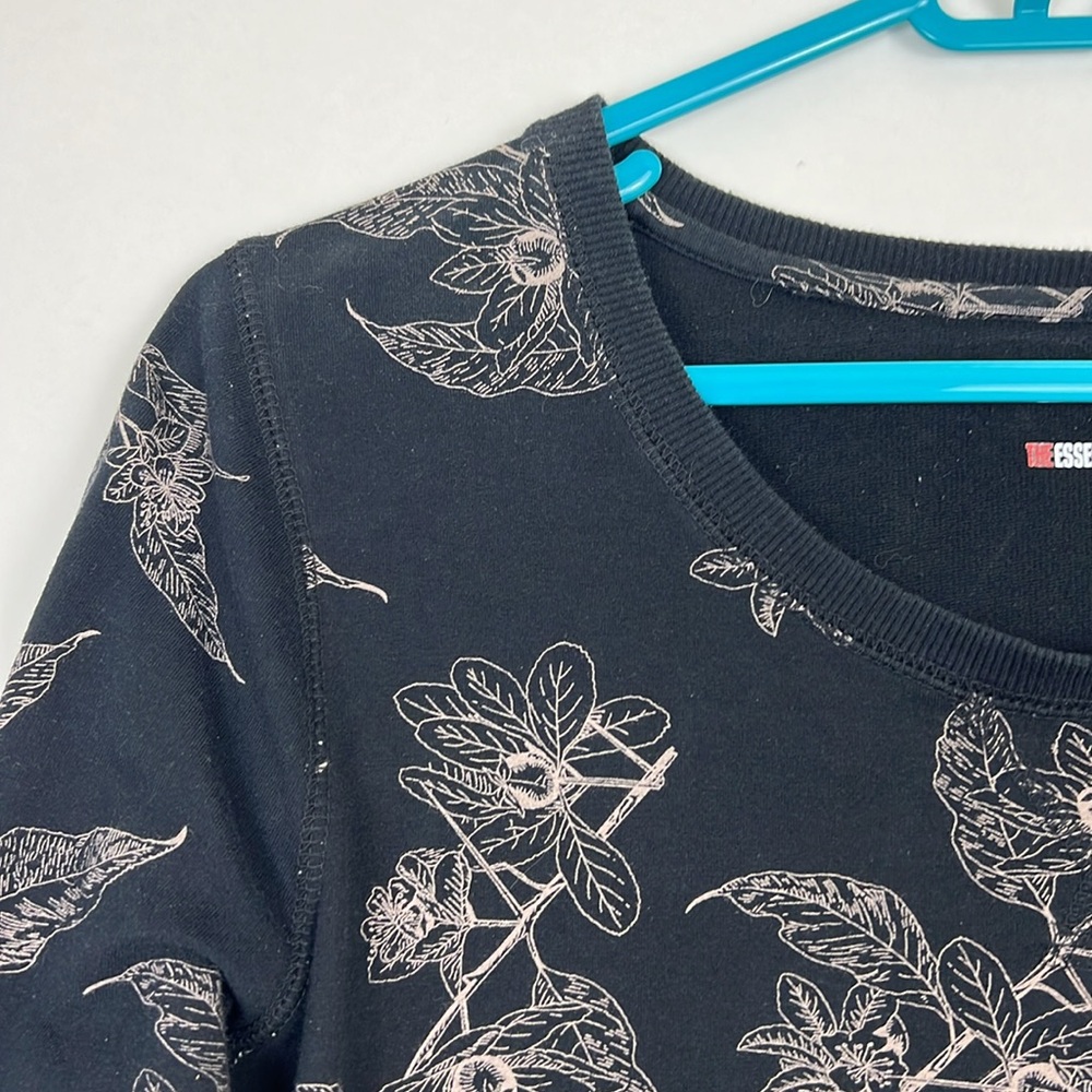 Style & Co Floral Black Sweatshirt tan print M - Picture 3 of 9